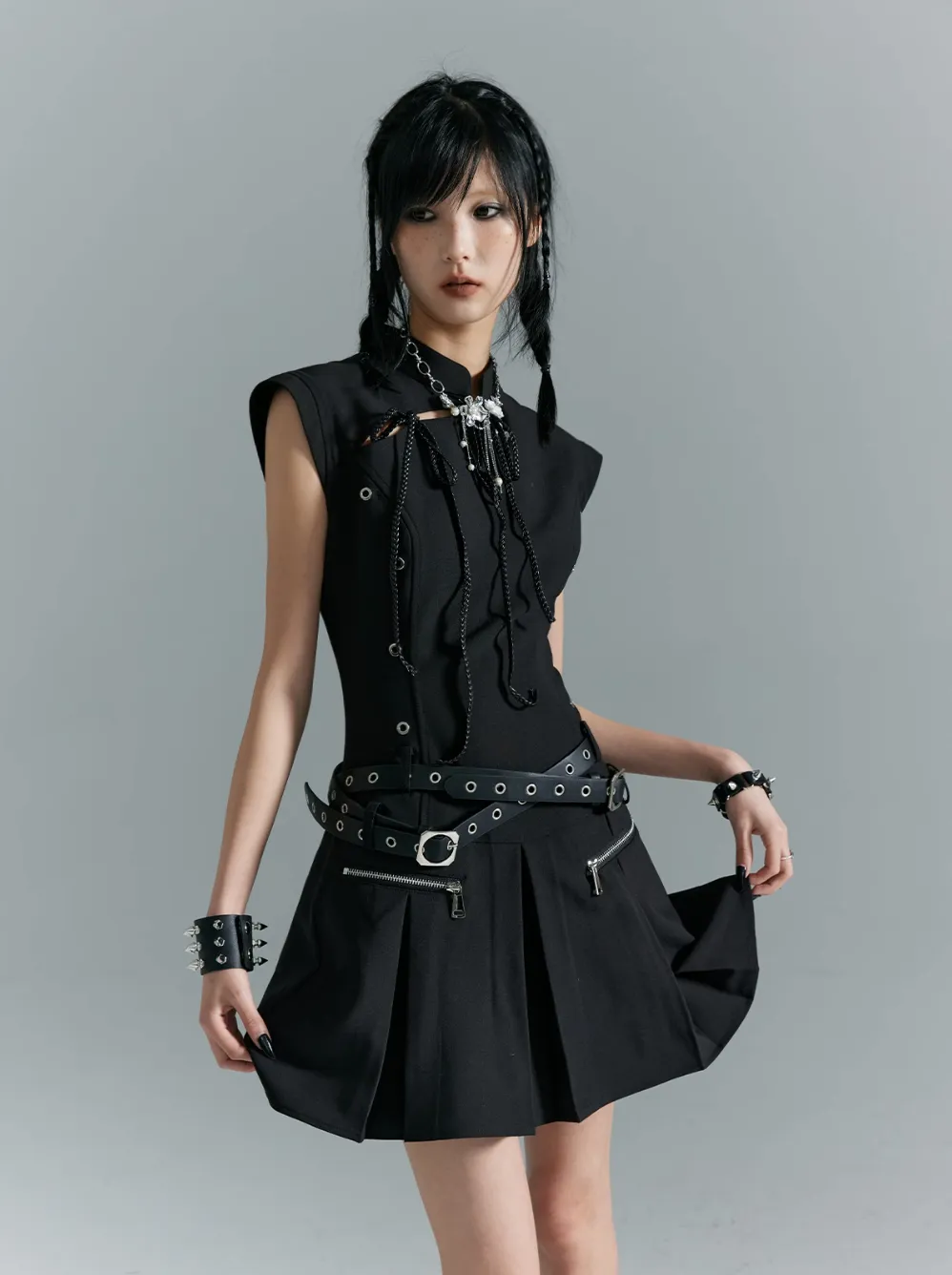 Frustration Garden Gothic Punk Mini Dress - Black Sleeveless A-Line With Zipper Pockets And Belt