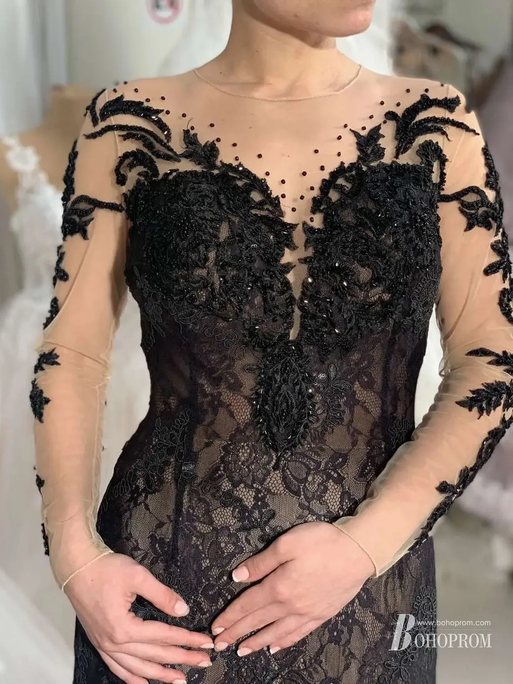 Marvelous Lace Long Sleeves Prom Dresses Evening Dresses With Beaded Appliques PD642