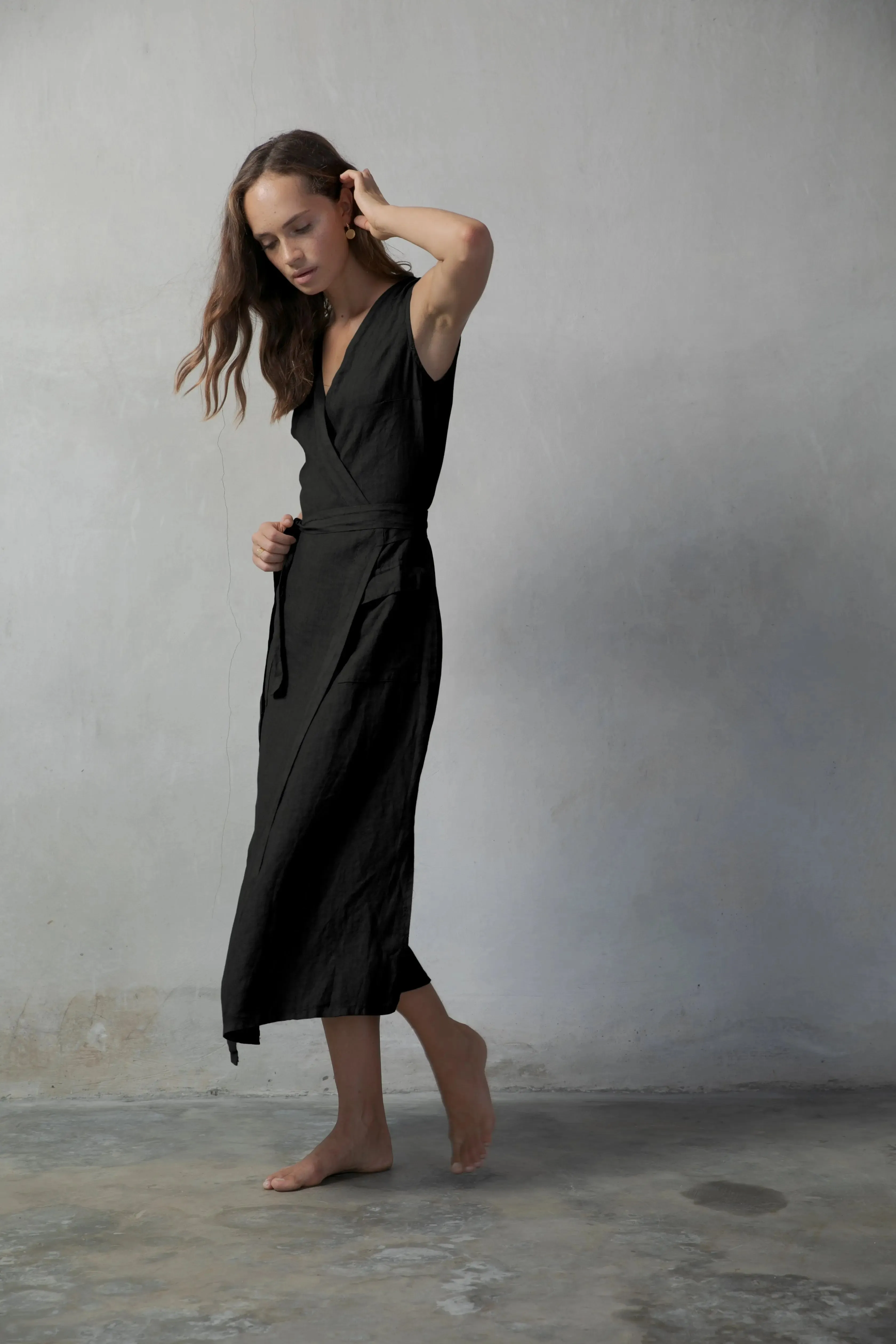 Safari Linen Wrap Dress Black