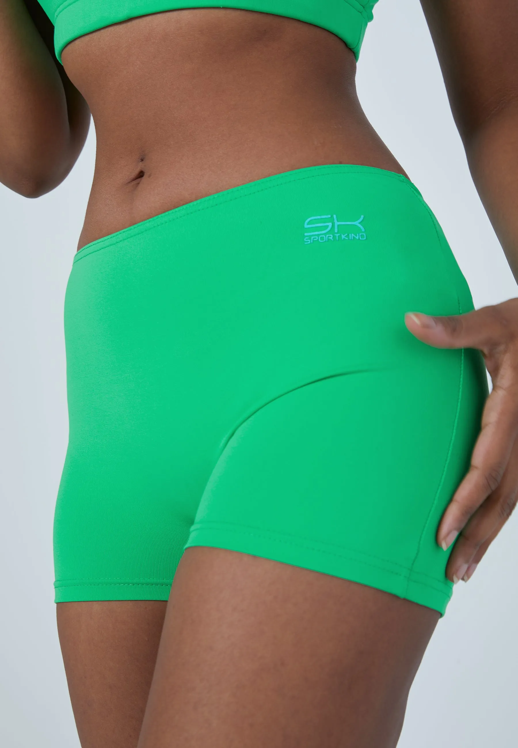 Tennis Shorts / Hotpant, green