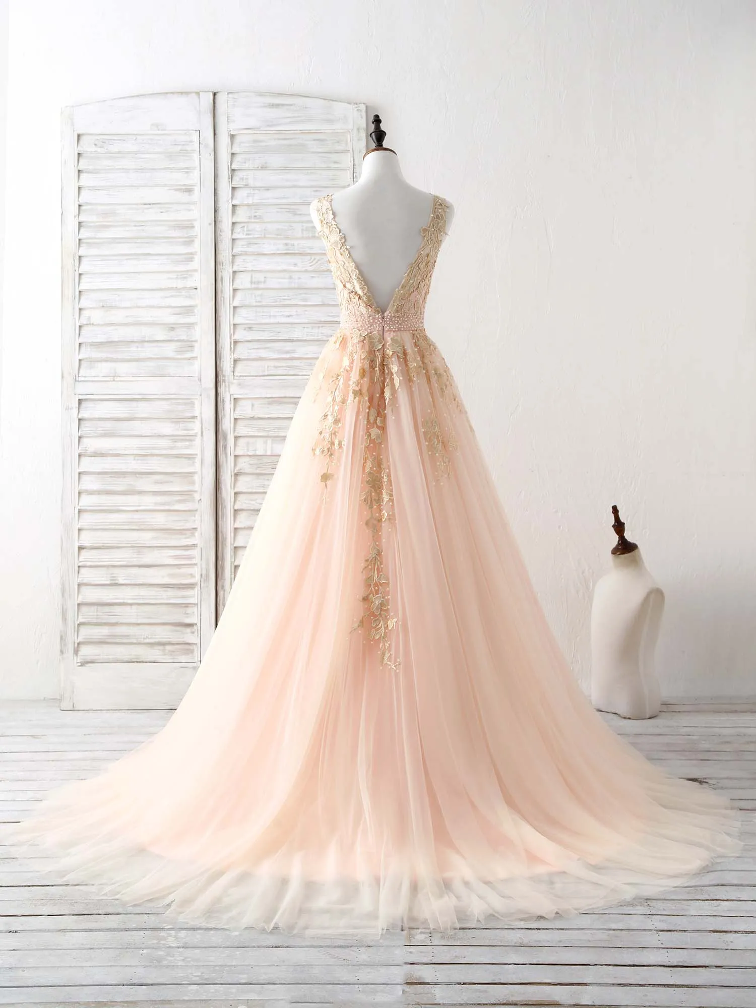 Unique V Neck Tulle Lace Applique Long Prom Dress Evening Dress